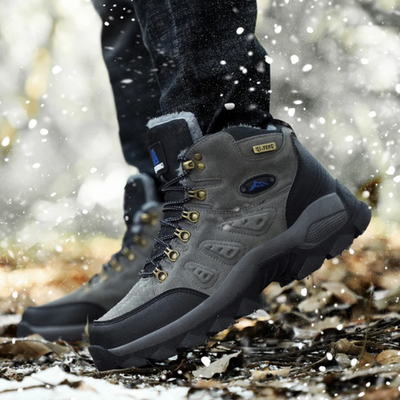 Botas de montanha robustas para homens