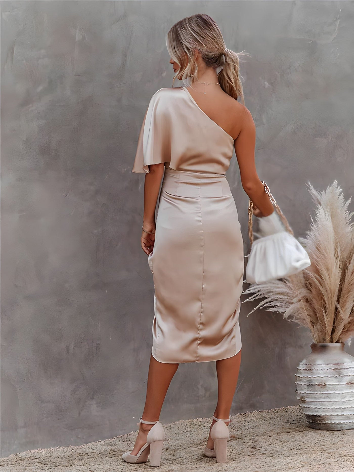 Valentina | Vestido noturno de seda elegante
