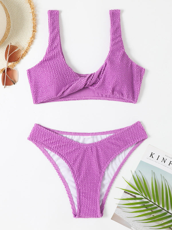 Bikini für Frauen mit gerafftem, gewelltem Stoff und gedrehtem Schwimmanzug