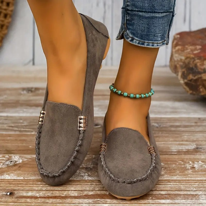 Sapatos femininos baixos com deslizamento fácil | Ideal para o dia a dia