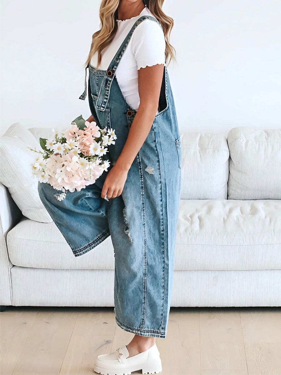 Weite Latzhose aus Jeans | Used-Effekt | Lässiger Vintage-Stil
