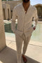 Conjunto de roupas masculinas