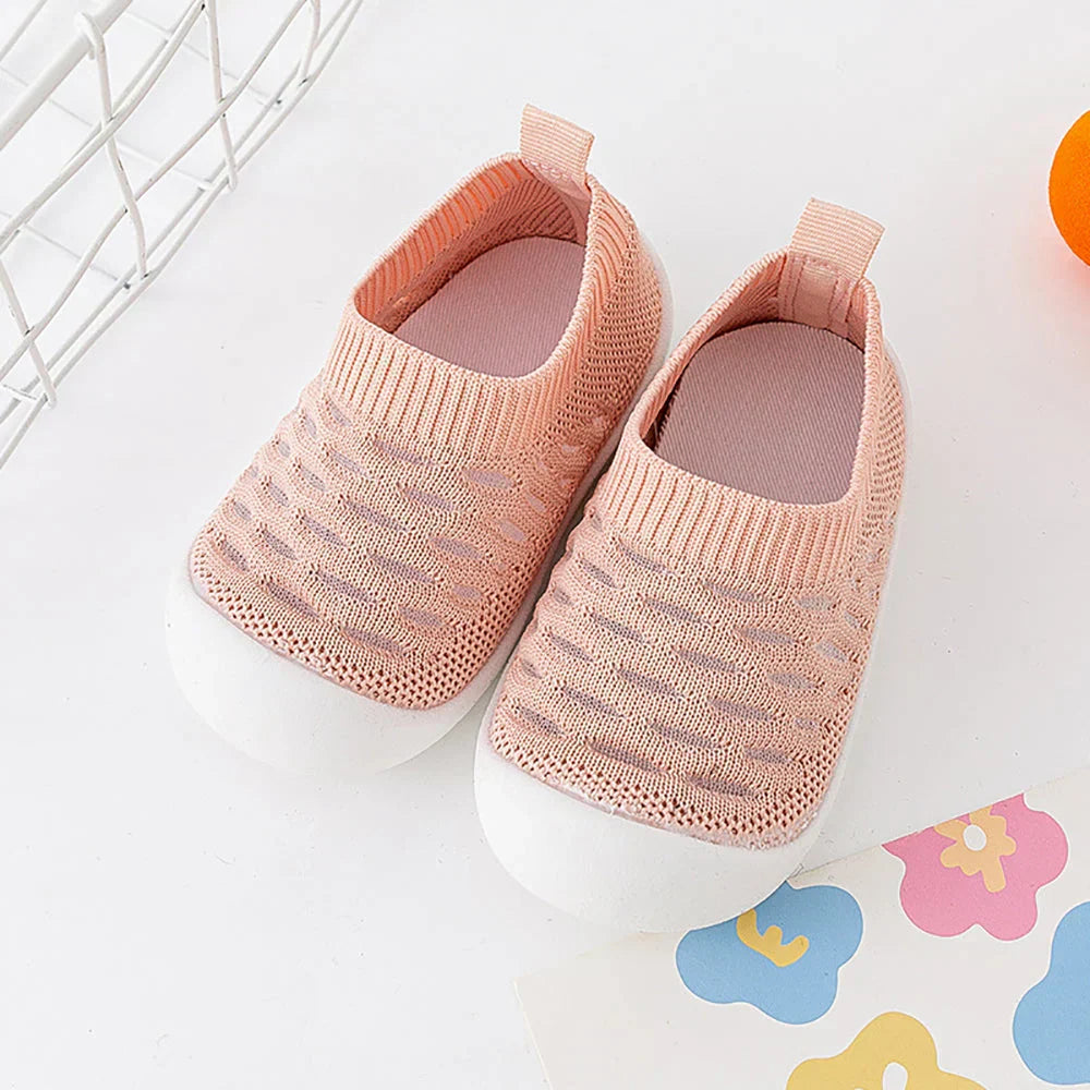 Baby non -slip grid shoes