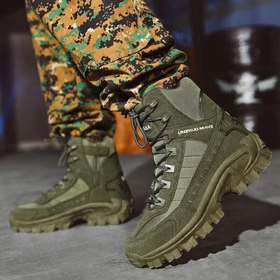 Botas militares à prova d'água e perfuradas para uso ao ar livre