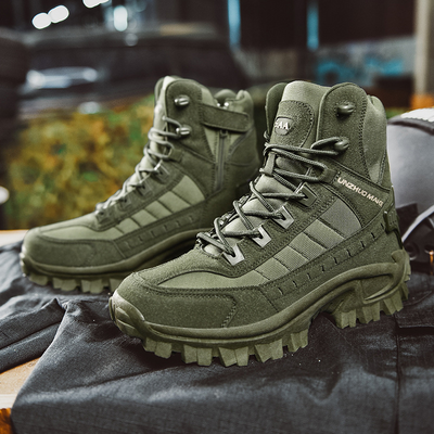 Botas militares à prova d'água e perfuradas para uso ao ar livre