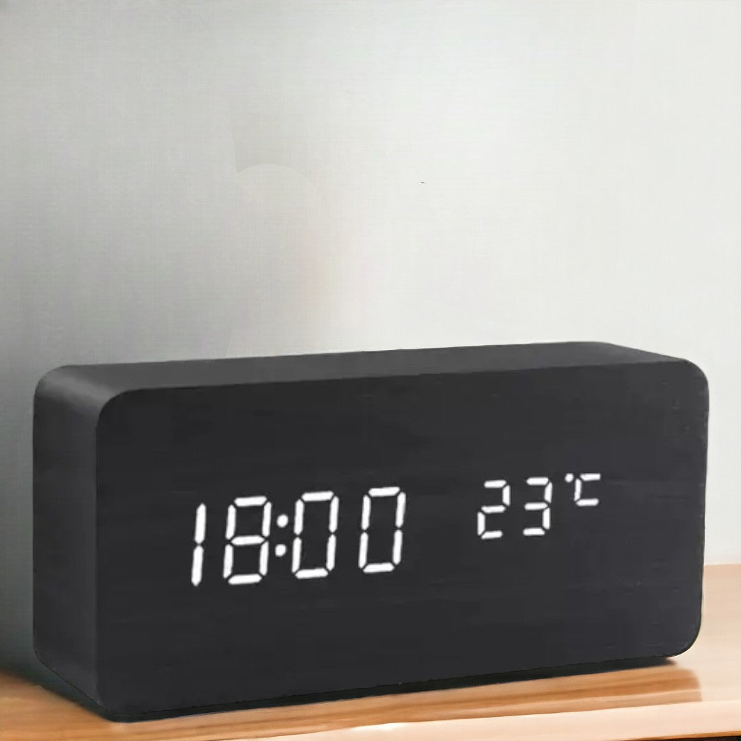 Réveil numérique en bois - écran LED, commande vocale, luminosité réglable