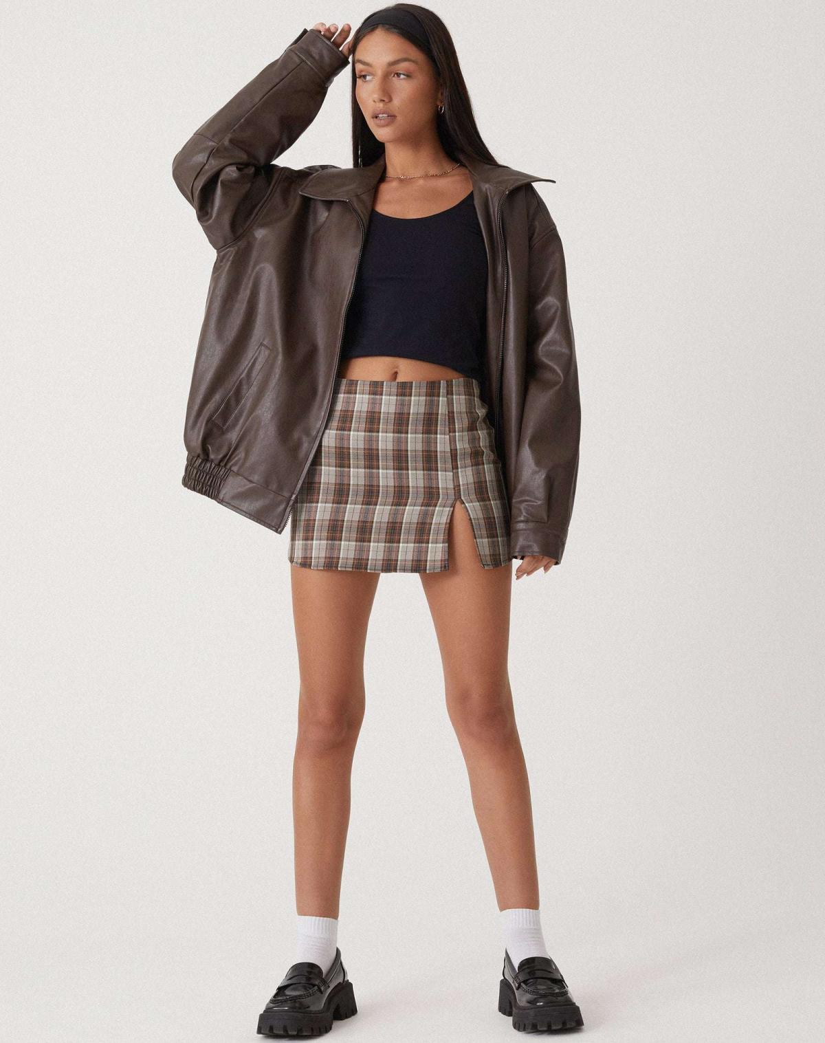 Élégante veste en cuir grande taille : confortable et moderne pour tous les jours